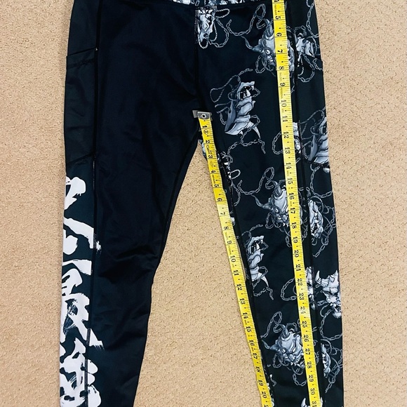 Women's Black and White Graphic Leggings - Picture 2 of 5